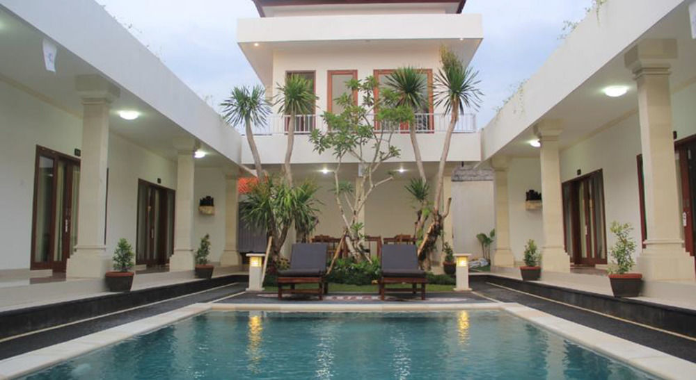 แองกี สเตย์ Hotel เกอโรโบกัน ภายนอก รูปภาพ