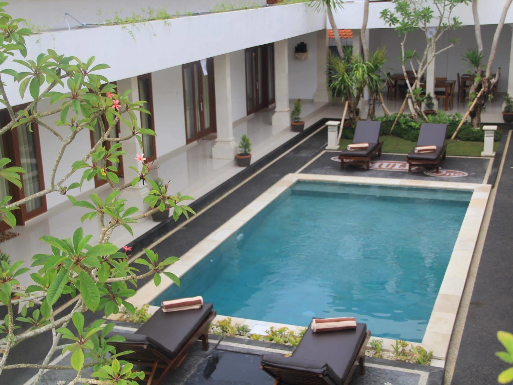 แองกี สเตย์ Hotel เกอโรโบกัน ภายนอก รูปภาพ