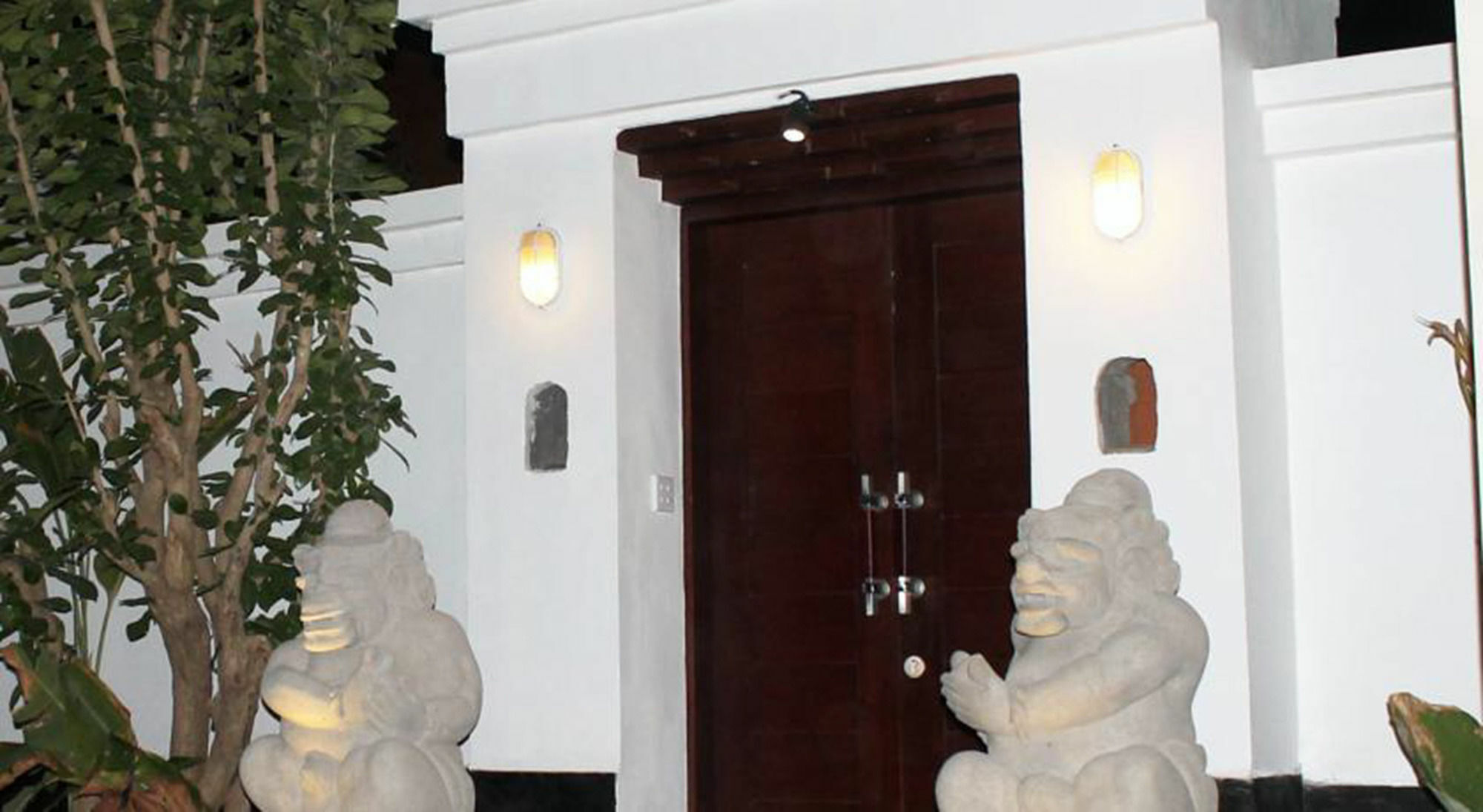 แองกี สเตย์ Hotel เกอโรโบกัน ภายนอก รูปภาพ