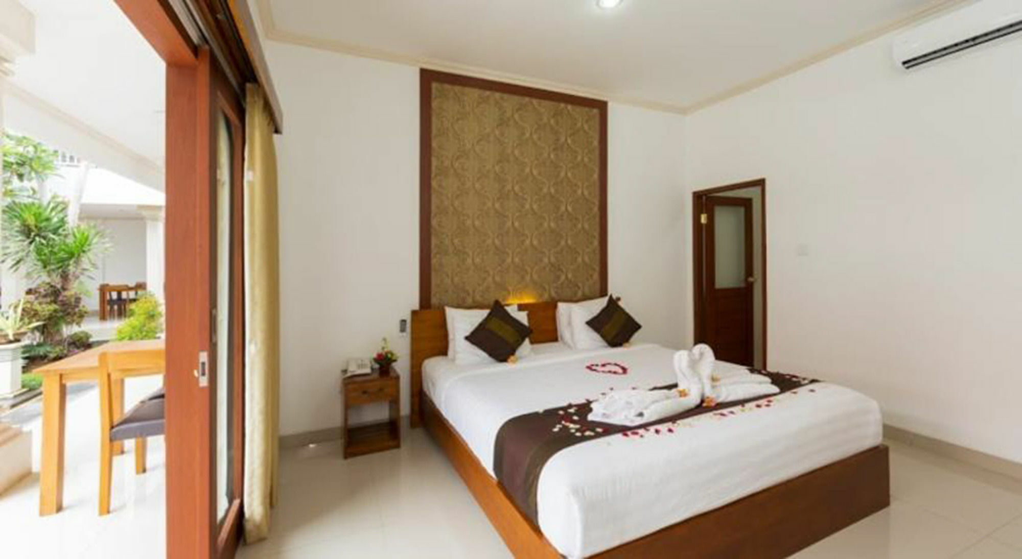 แองกี สเตย์ Hotel เกอโรโบกัน ภายนอก รูปภาพ