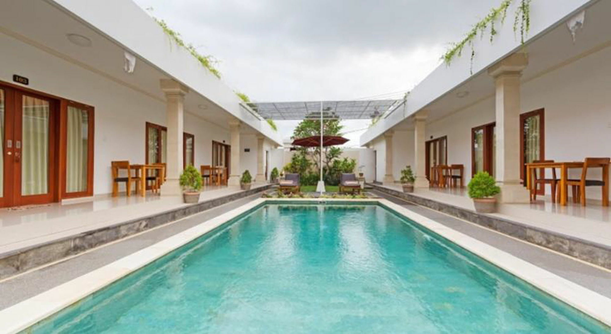 แองกี สเตย์ Hotel เกอโรโบกัน ภายนอก รูปภาพ