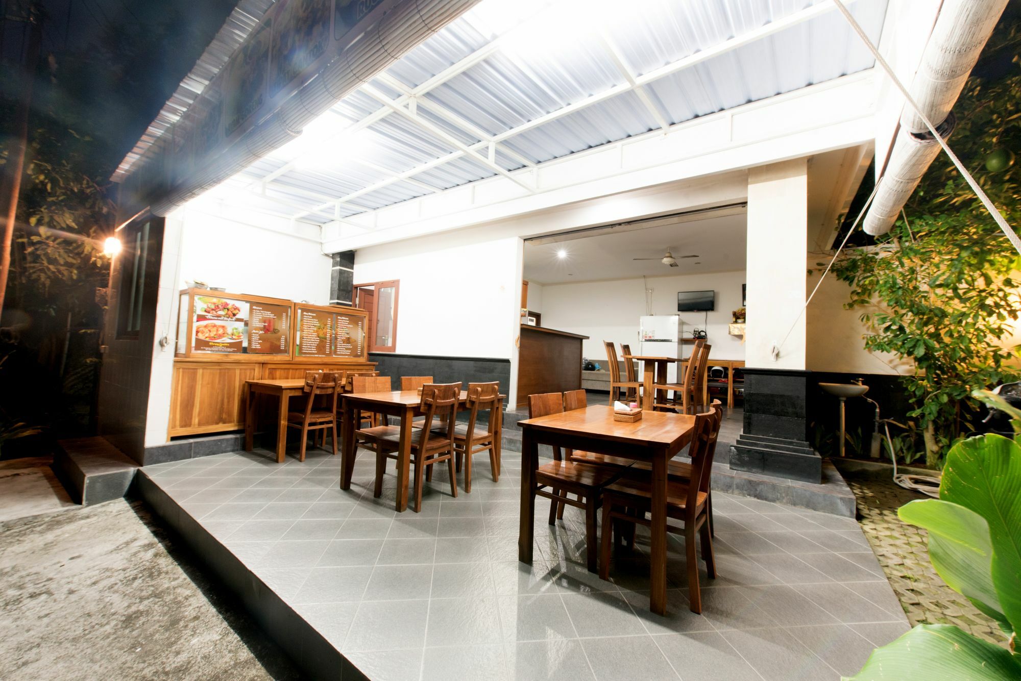 แองกี สเตย์ Hotel เกอโรโบกัน ภายนอก รูปภาพ